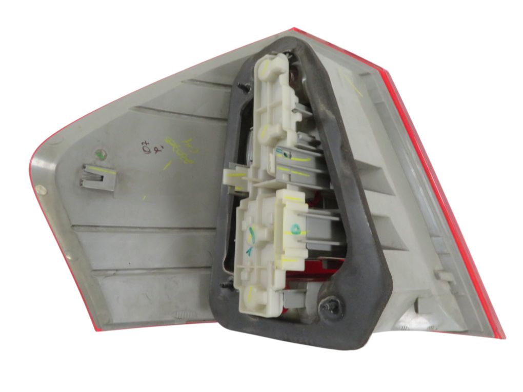 A1648200664 A1648204264 A1648200477 Tail light, right MERCEDES-BENZ GL-CLASS (X164) (2006-2012)