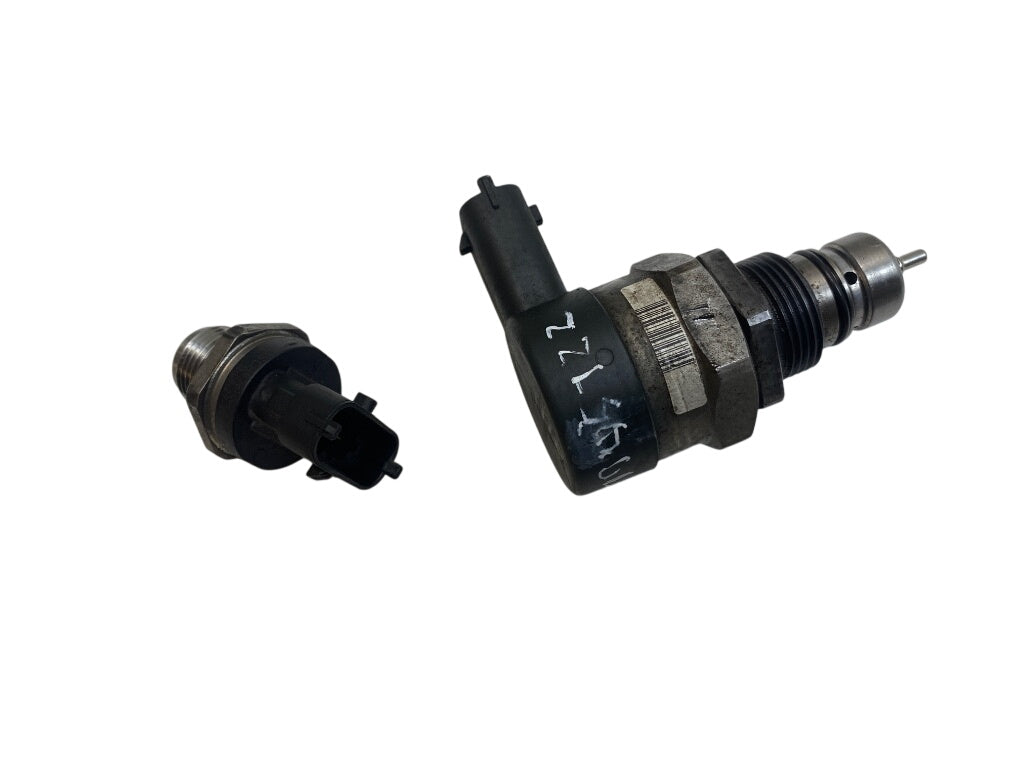0281002995 0281002990 Fuel pressure regulator set VOLVO XC60 I (2008-2017)