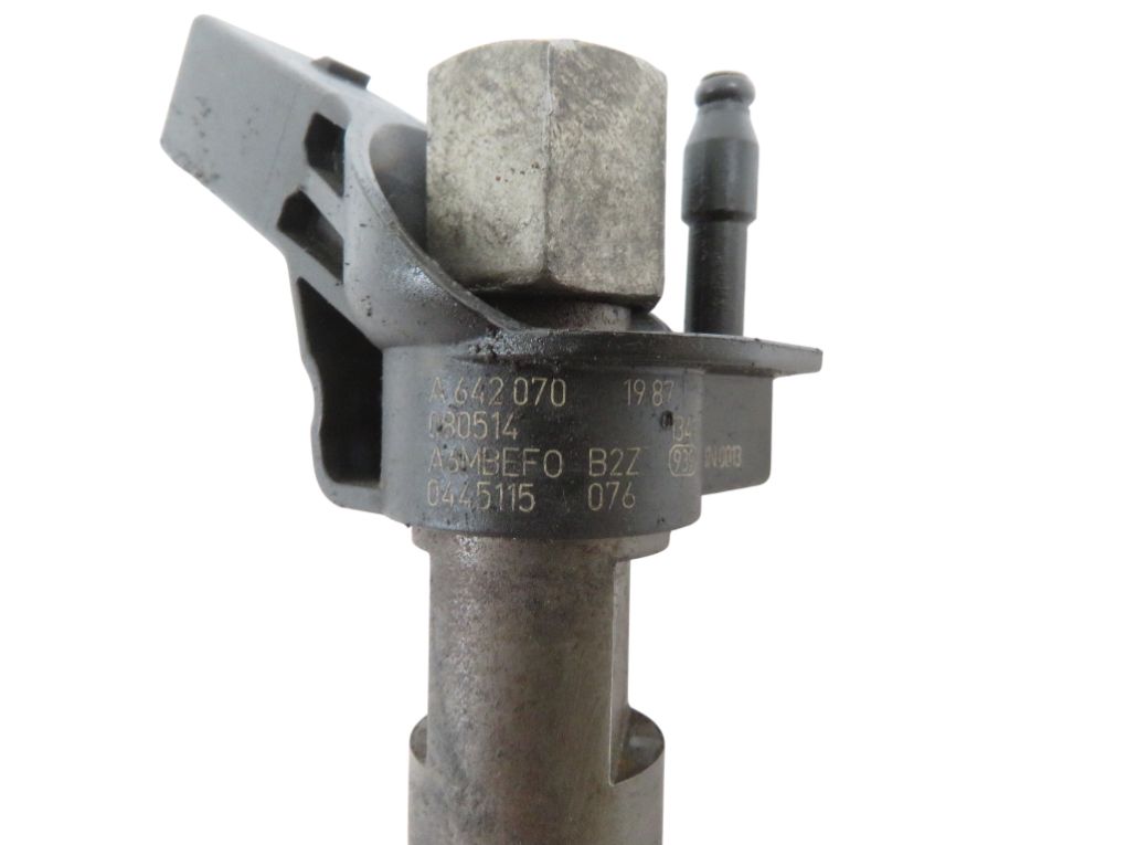 A6420700587 A6420701987 A6420701387 A6420700587 A6420701987 A6420701387 Fuel Injector MERCEDES-BENZ GL-CLASS (X164) (2006-2012)