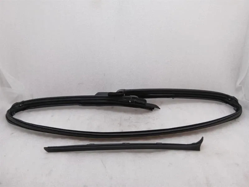 PORSCHE 911 992 FRONT SEAL 992845121D WINDSCREEN SEALS CONVERTIBLE