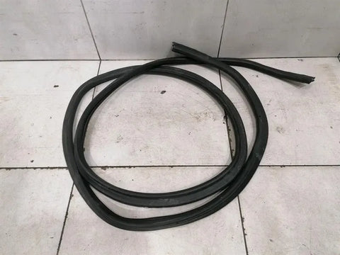 Ferrari California T F149 14-17 Boat Seal 85156500 Trunk Seal
