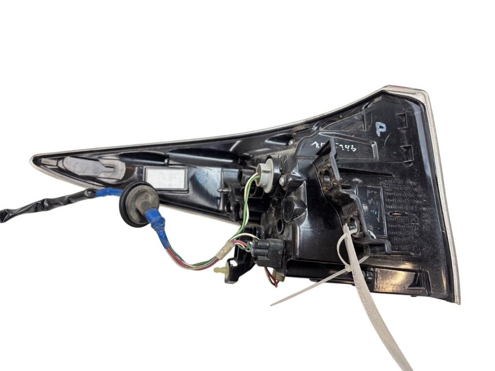 8155147283 Tail light, right TOYOTA PRIUS IV (XW50) (2015-2022)