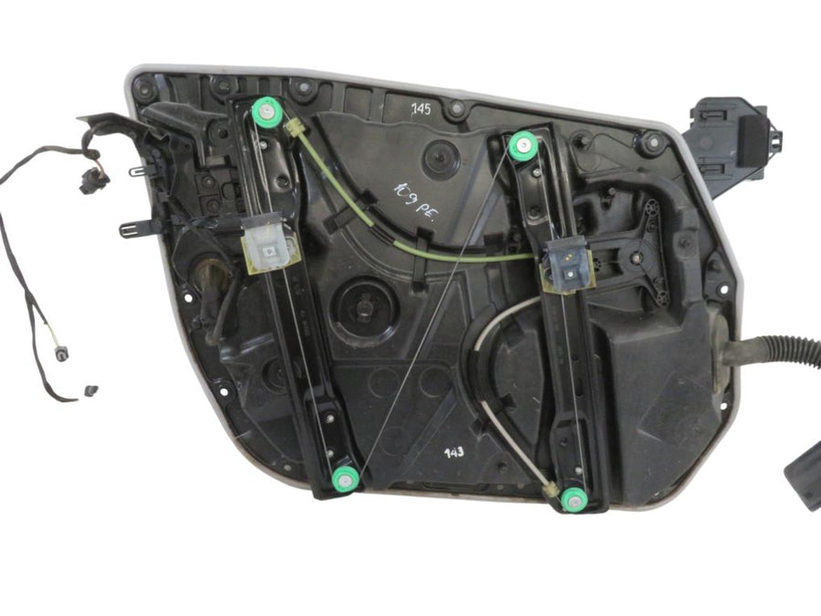 A2057209211 A2057205023 Window Regulator Compl. front right MERCEDES-BENZ C-CLASS (W205) (2013-2021)