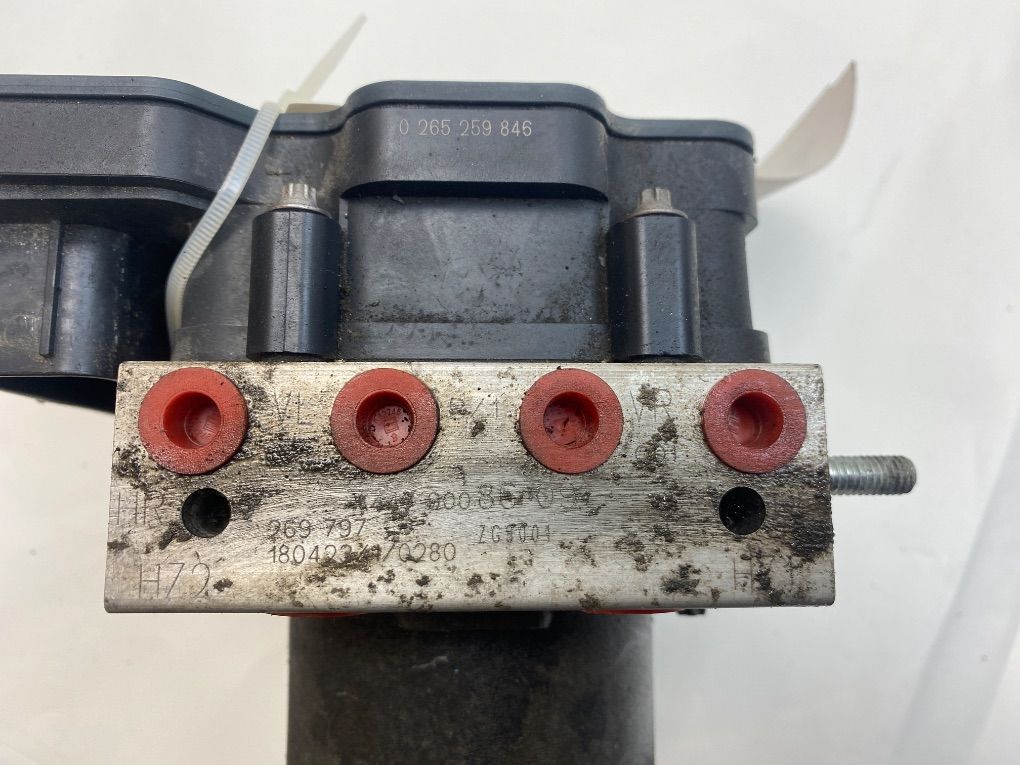 0265956227 0265259846 0265243297 ABS hydraulic unit / pump MERCEDES-BENZ VITO / V-CLASS (W447) (2014-)