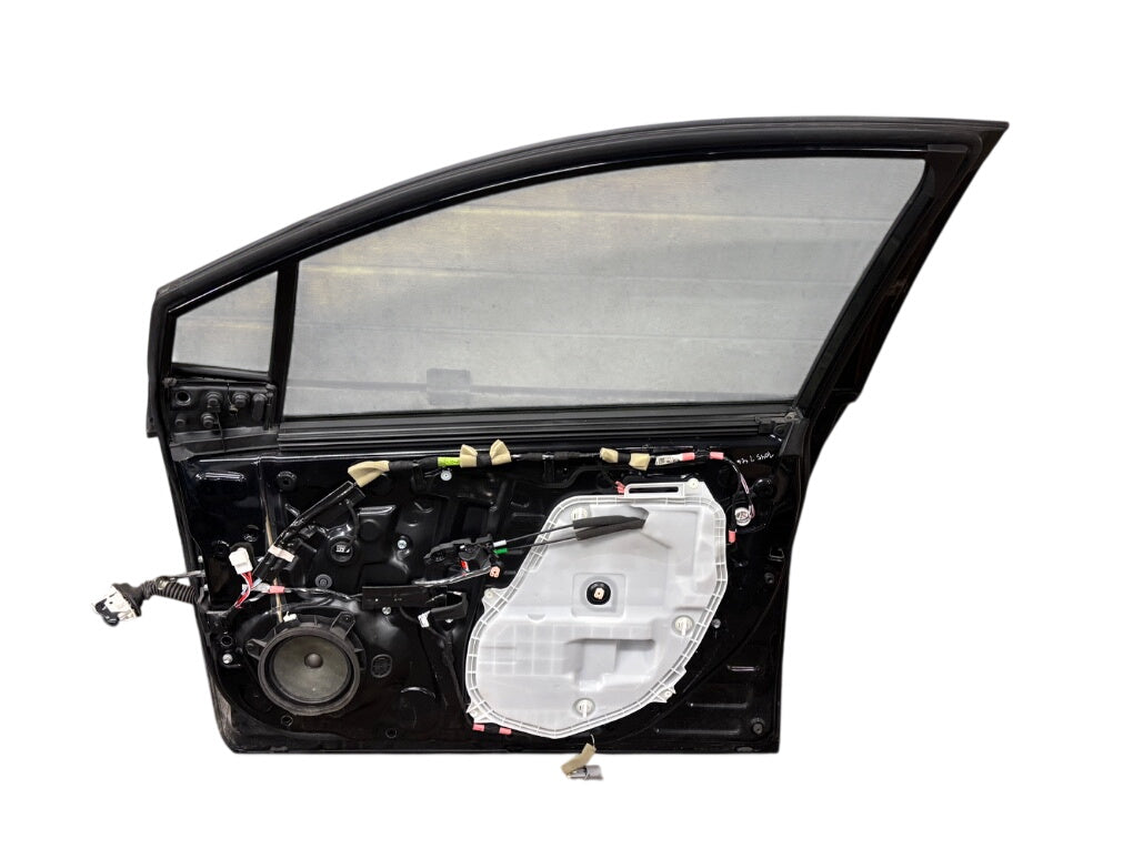 6700147153 Door Front Right TOYOTA PRIUS IV (XW50) (2015-2022)