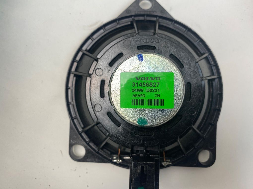 31456258 Set of loudspeakers VOLVO XC90 II (2014-)