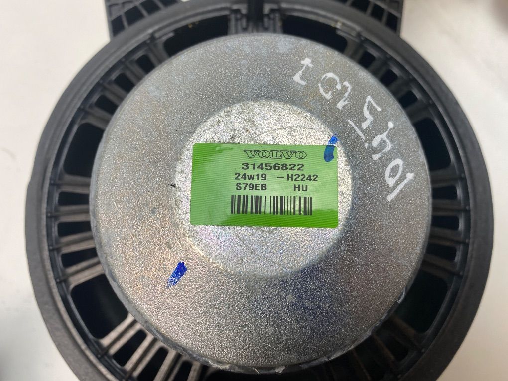 31456258 Set of loudspeakers VOLVO XC90 II (2014-)