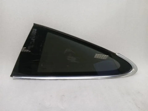 Porsche 911 991 left rear 1/4 glass 991543111 door window 1/4 rear LH