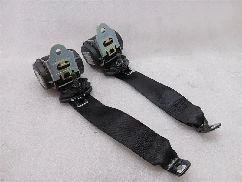 Porsche 911 991 rear seat belt 99180303504 seat belt belt rear coupe