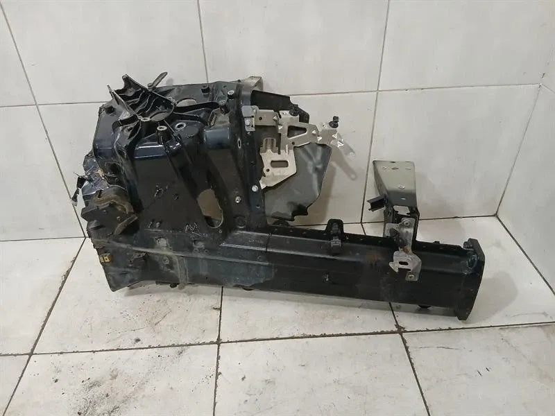 Porsche Panamera 970 Right Front Chassis Leg 97050150400 Right Front Wheel Arch
