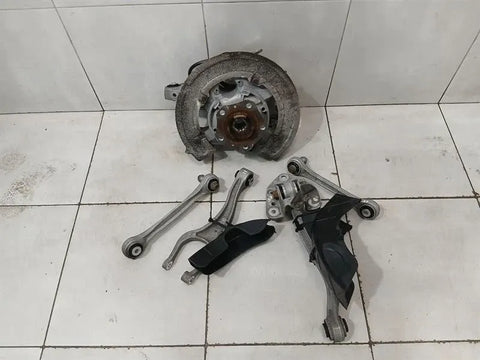PORSCHE 911 991 Right Rear Hub 99133161212 Radlagergehäus