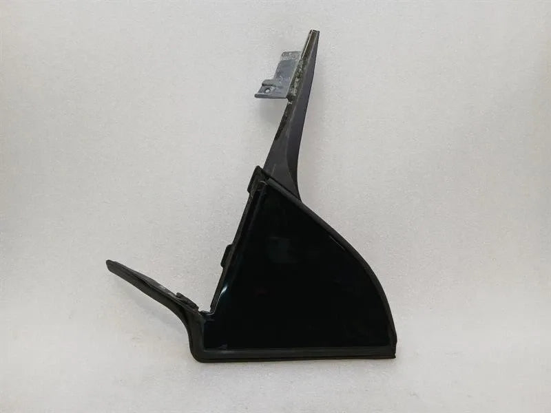 McLaren 600LT Spider Right Rear 1/4 Glass 13AA643SP Door Glass 1/4 Rear Right