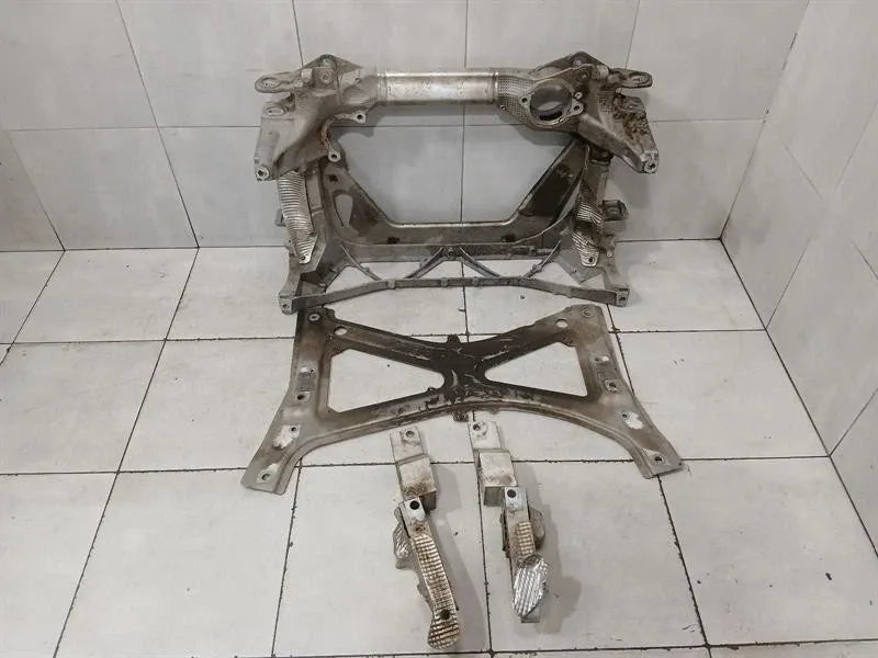 Porsche Panamera 970 Beam Subframe Front 97034110132 Front Axle Carrier MK2
