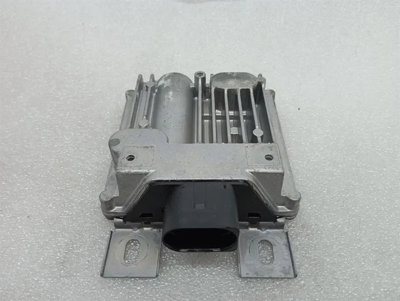 Porsche 911 991 electronic module 7P0906093B fuel pump control unit