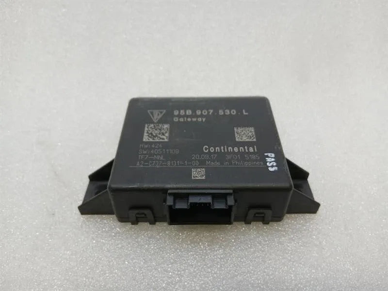 Porsche 911 991 electronic module 95B907530L control unit gateway