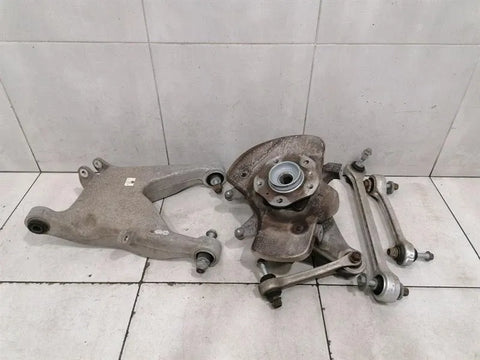 Aston Martin Vantage AM6 Left Rear Hub HY53-5A971-AD Wheel Bearing Housing Rear Li