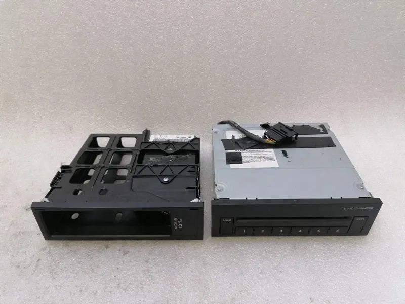 Bentley Continental GT W12 CD changer 3W0035110B CD changer