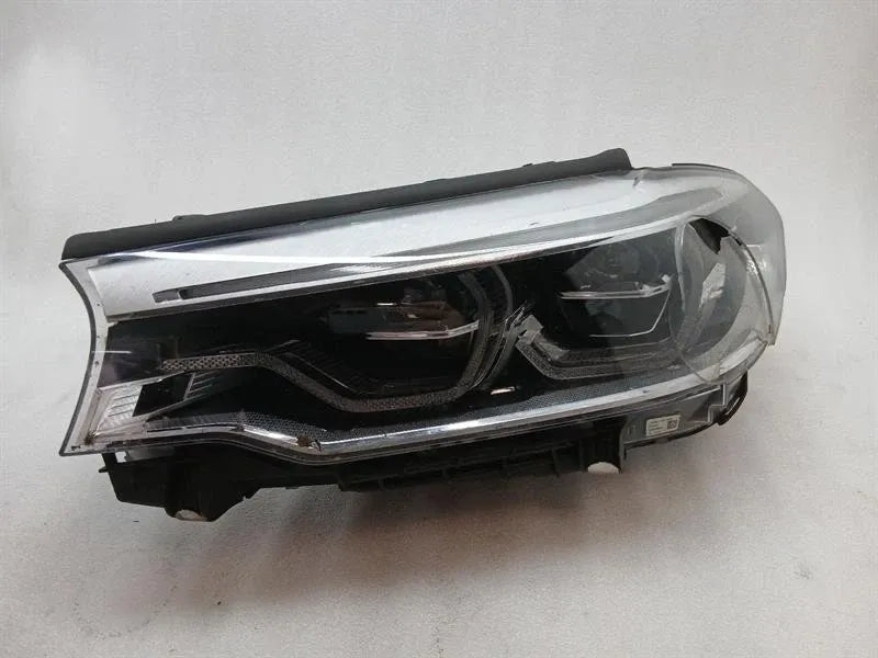 BMW 5 F90 G30 M5 Left Headlight 8499125 SPARES OR REPAIR RHD RIGHT HAND DRIVE