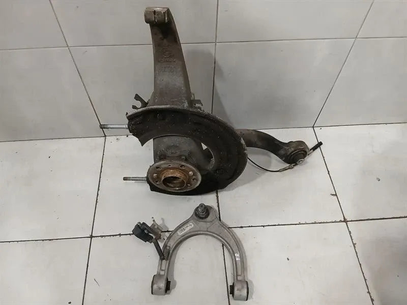 BMW 5 F90 G30 M5 Right Front Hub 31107857012 Wheel Bearing Housing Front Re X DRIVE
