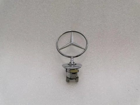 Mercedes S-Class W221 Bonnet Logo A2218800086 Star Bonnet Emblem