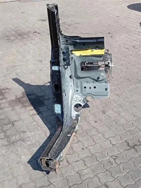 MERCEDES W464 18-24 G63 AMG Left Front Chassis Leg A4636208700 Front Li Wheel Arch