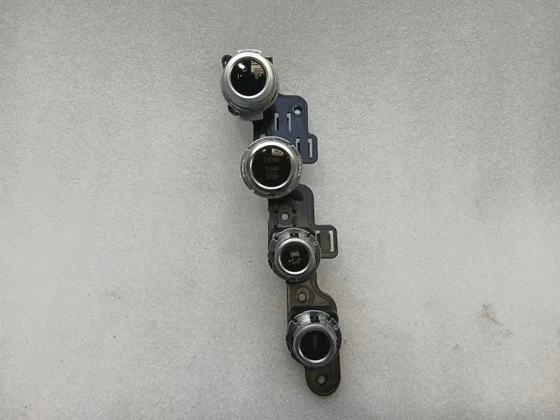 Mercedes GT R190 Roadster Switch A1909051101 Switch Block