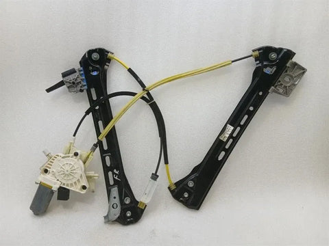 Mercedes GT R190 Roadster Right Front Door Winder A1907200046 Window Regulator Re
