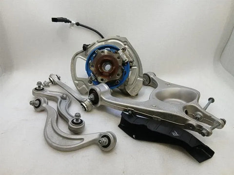Porsche Panamera 9776 G3 2024-2026 Left Rear Hub 971505435J Rear Wheel Bearing Housing