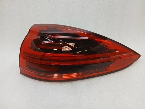 Porsche Cayenne 958 92A right rear light 95863106201 tail light rear right