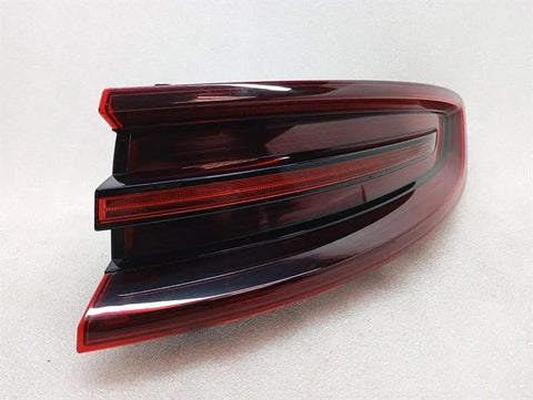 Porsche Macan 95B right rear light 95B945096B taillight rear right