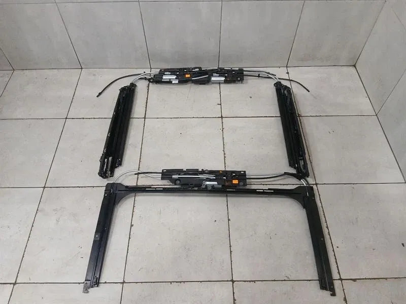 Porsche Panamera 976 24-26 Sunroof Frame 971 898 021 Roller Blind Set Sunroof Frame