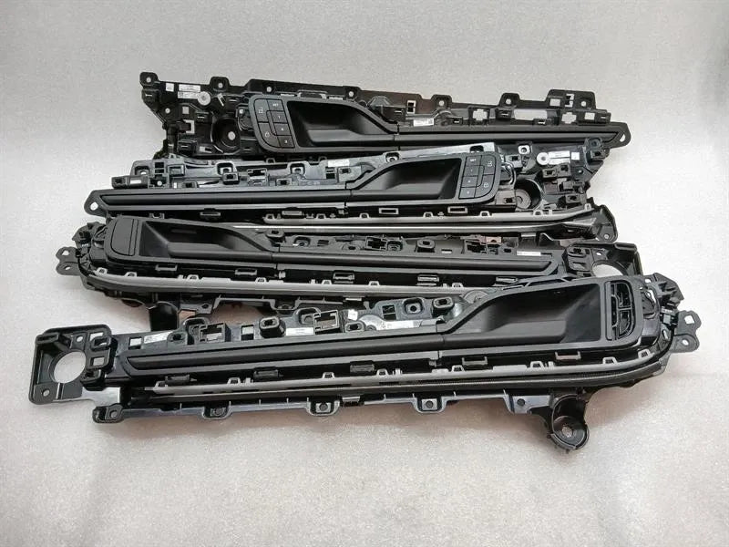 Porsche Panamera 976 G3 2024-2026 Veneer Set 976867062E SET Strip Cover