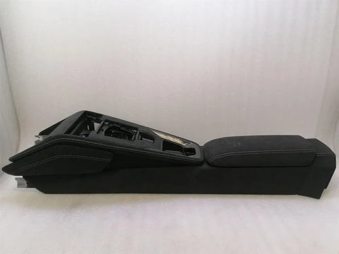 Porsche 911 992 GT3 GT3RS console Alcantara carbon center console console crest