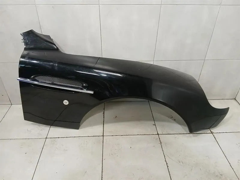 Aston Martin Vanquish S 04-07 V12 Right Wing 1R12631026AK Right Fender