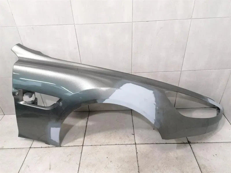 Aston Martin Vanquish AM310 Carbon Fiber Right Wing CD33-16006-AC Right Fender