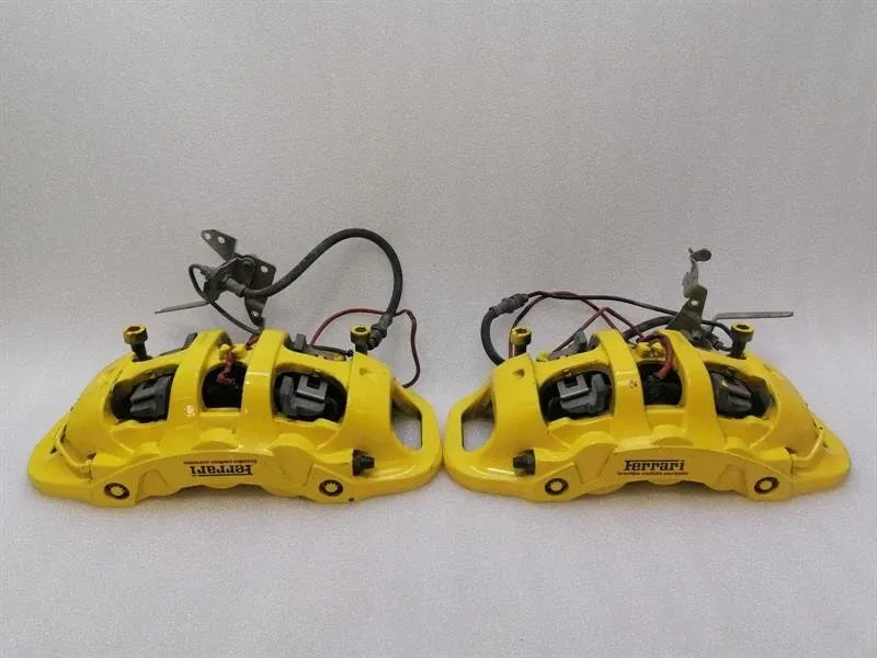 Ferrari 488 F142M front ceramic brake caliper set 328368 front brake caliper set