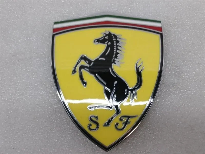 Ferrari F8 F142MFL Scuderia Corse Fender Badge 973211 Logo