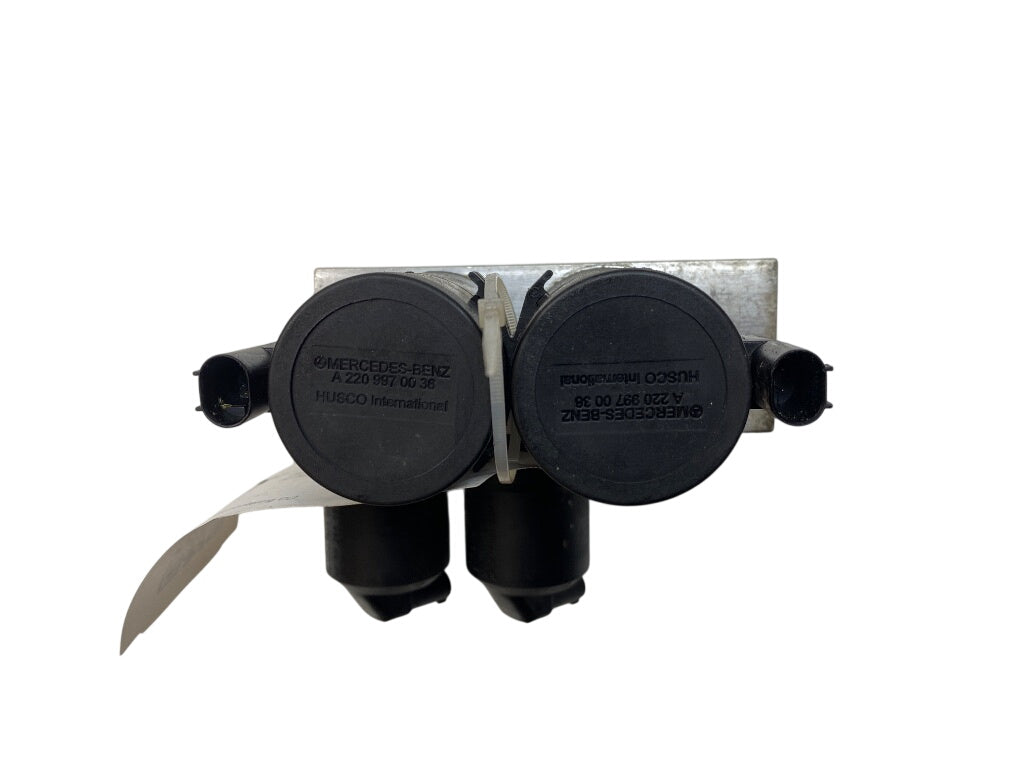 A2203200358 A2203201258 Air suspension / self-levelling suspension, other MERCEDES-BENZ SL-CLASS (R230) (2001-2012)