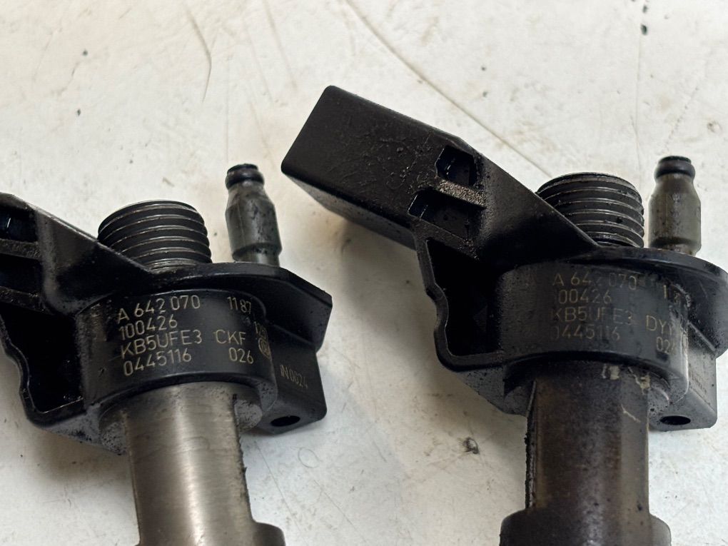 0445116025 0445116026 0986435404 Fuel injector set MERCEDES-BENZ E-CLASS (W212) (2009-2016)