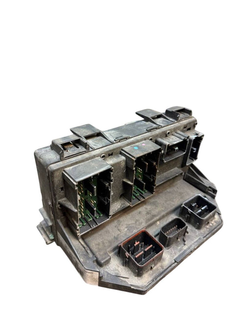 RTB0CC04E7 Fuse box CHRYSLER VOYAGER V (RT) (2007-2016)