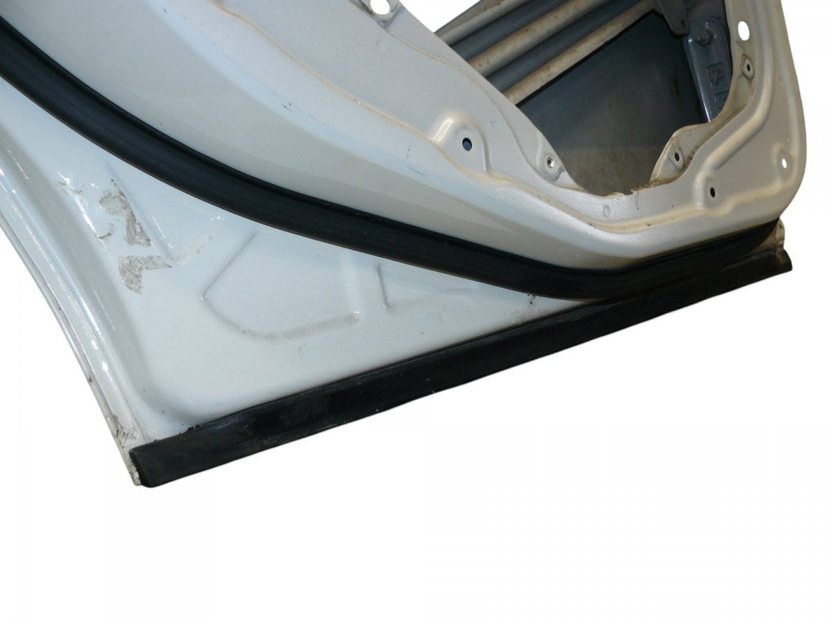 Door Rear Left MERCEDES-BENZ E-CLASS (W212) (2009-2016)