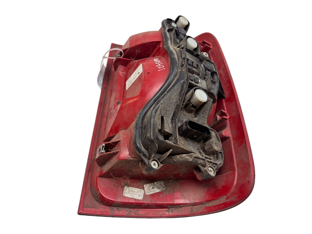 2H2945095G Tail light left VW AMAROK (2H_, S1B) (2010-2022)