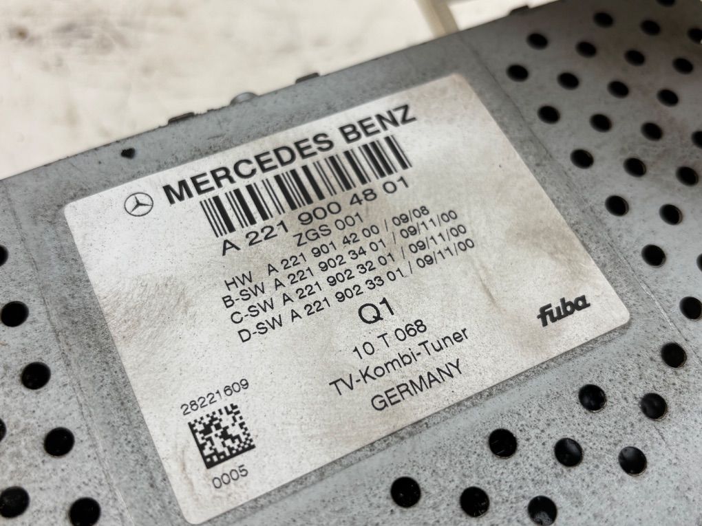 A2218701989 TV - Receiver (Tuner) MERCEDES-BENZ S-CLASS (W221) (2005-2013)