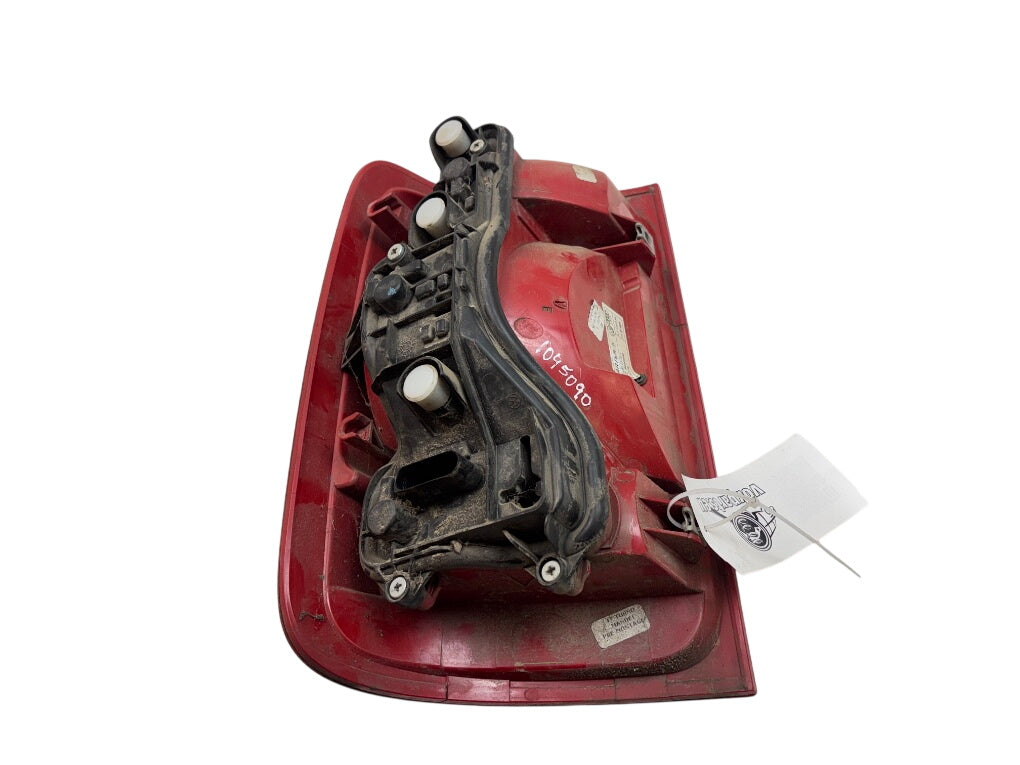 2H2945096G Tail light, right VW AMAROK (2H_, S1B) (2010-2022)