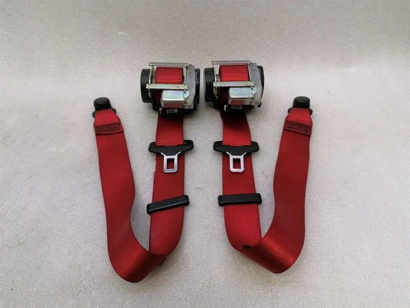 Porsche Cayman 981 GT4 front seat belt 98180303303 N13 red seat belt belt