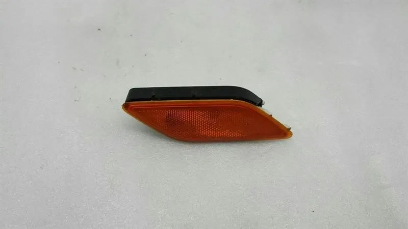 Mercedes E Class Unknown Right Indicator A2128200021 Right Side Indicator