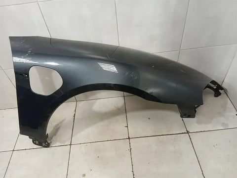 Porsche Taycan 9J Right Wing 9J1821102YGRV WITH PWR DOOR Right Fender
