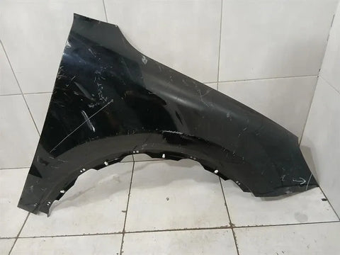 Porsche Cayenne 9Y MK3 E3 Right Wing 9Y0821106B Right Fender
