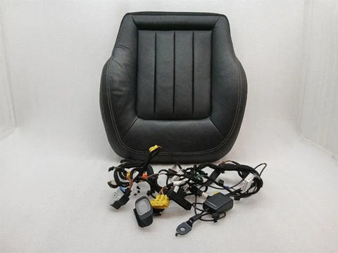 Mercedes CLS W218 Right Lower Seat Cushion A2189105430 Seat Cushion Vented