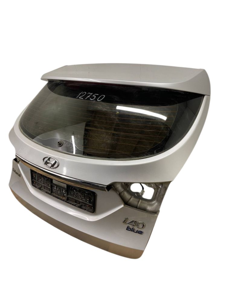 737003Z020 Bootlid / tailgate HYUNDAI i40 (VF) (2011-2019)